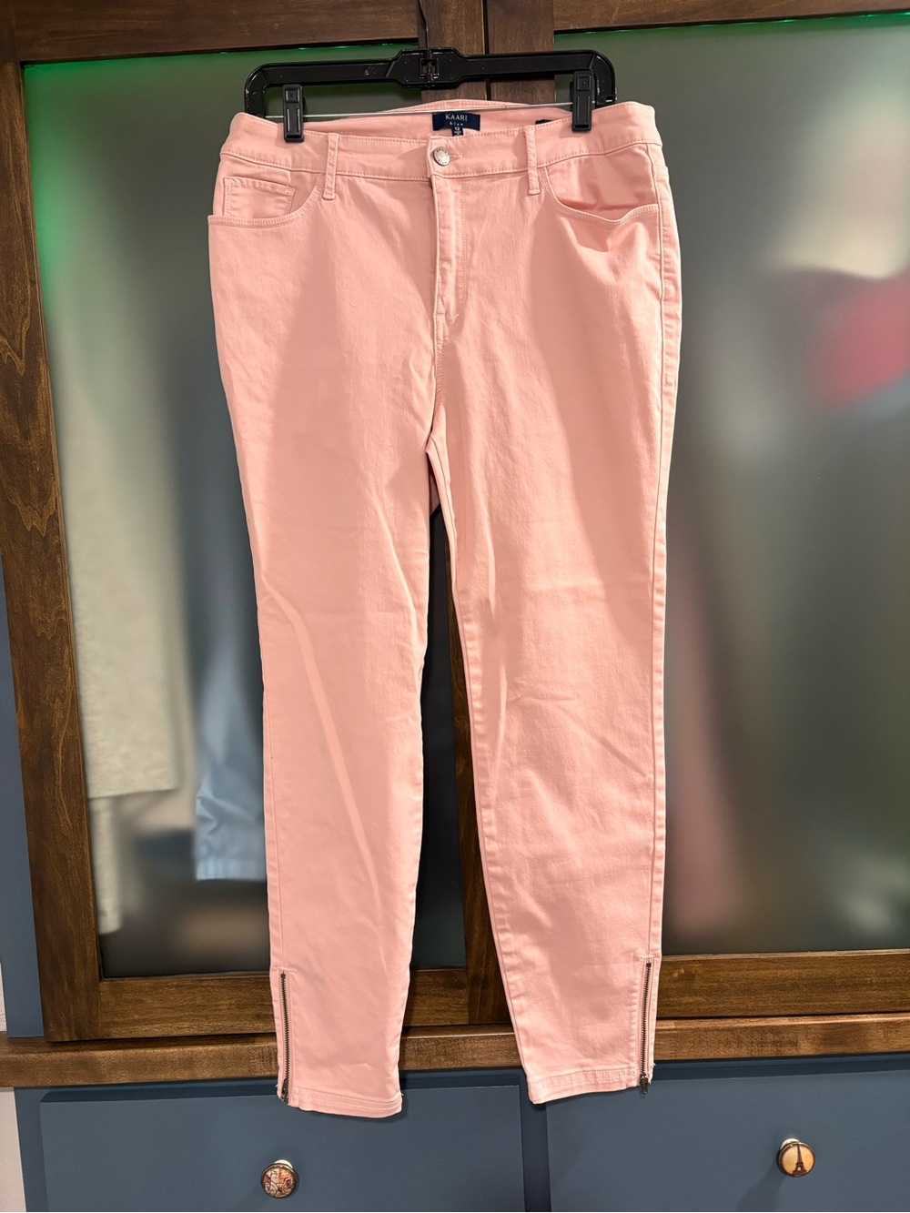 Kaari Blue Pink Slim Ankle Jeans